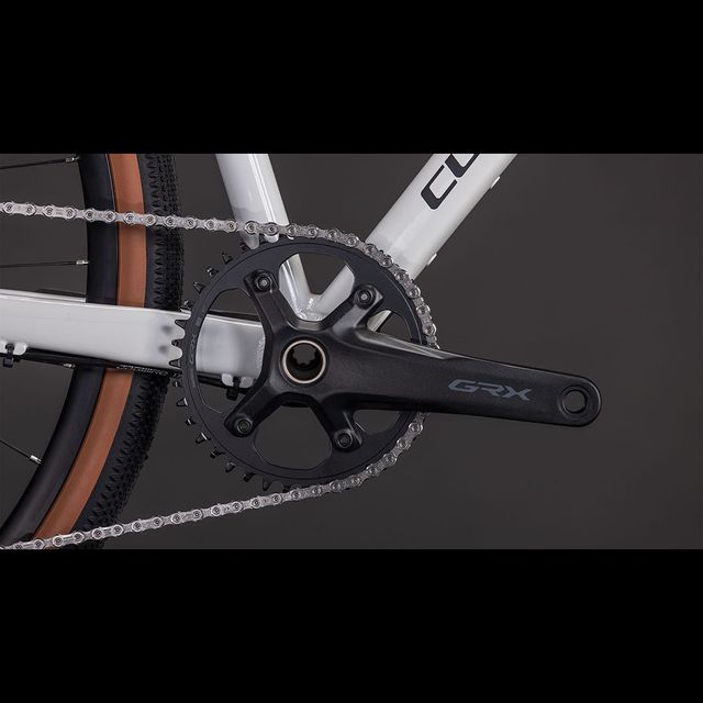 CUBE Nuroad EX gravel-pyörä